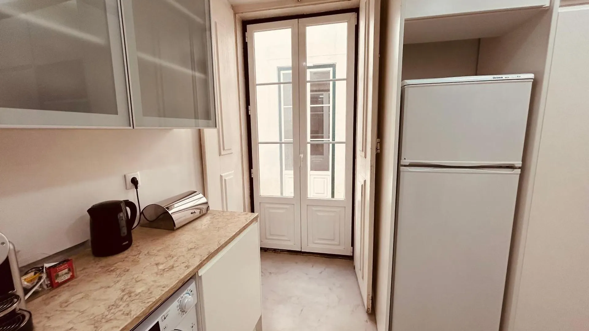 Camoes Deluxe Bairro Alto Apartment Lisbon